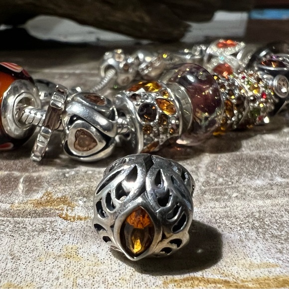 Authentic Amber Swarovski Chamilia- Celebrations November Birthstone 925 Charm - Picture 4 of 8